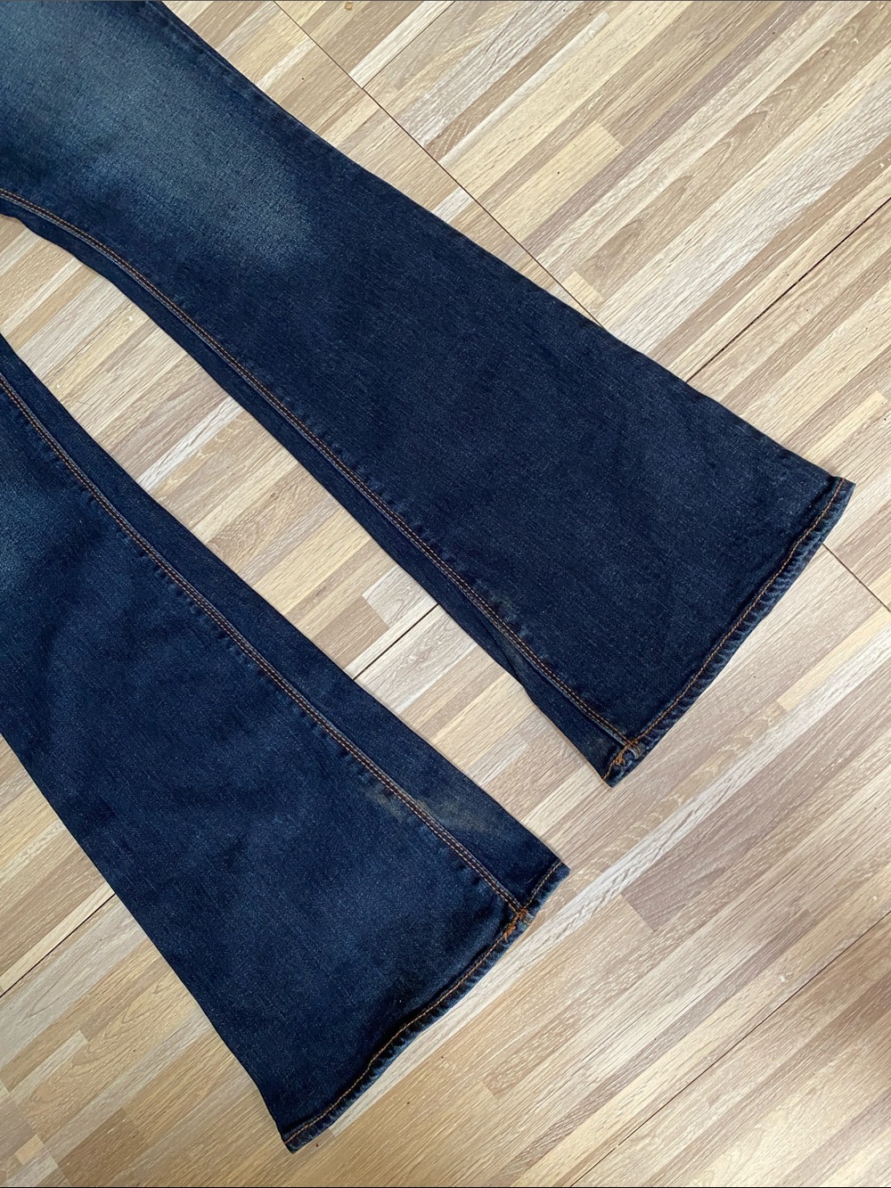 NWOT AMERICAN EAGLE Artist jeans size women’s 4 - Picture 3 of 8